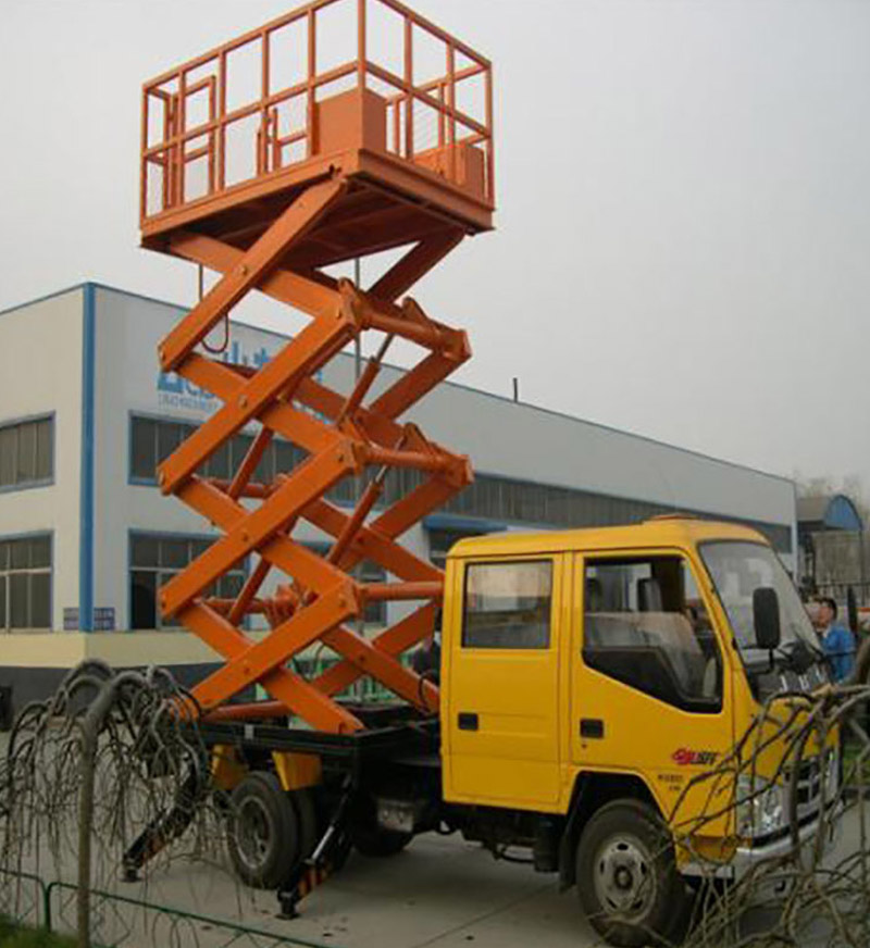 車載式雲梯升降機